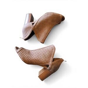 a.n.a tan open toe cage style wedge heels women's size 9.5